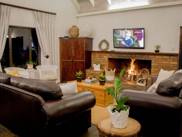 Main-Lodge-24